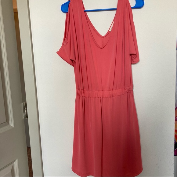 Zara Dresses & Skirts - Zara Peach Cold-Shoulder Dress
